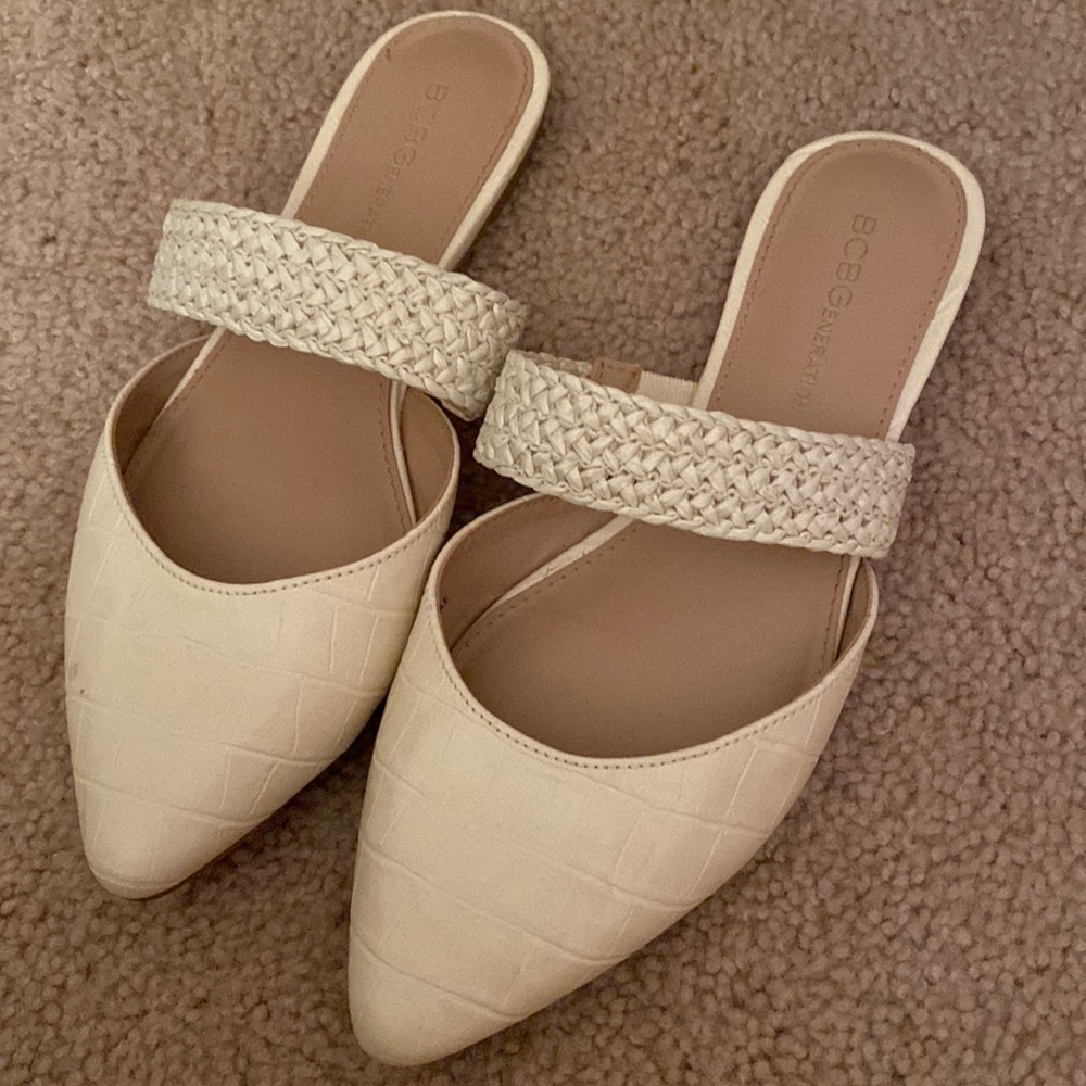 BCBG flats